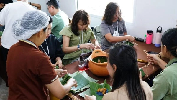 435155472_920672116735344_7431679004021218473_n-600x340